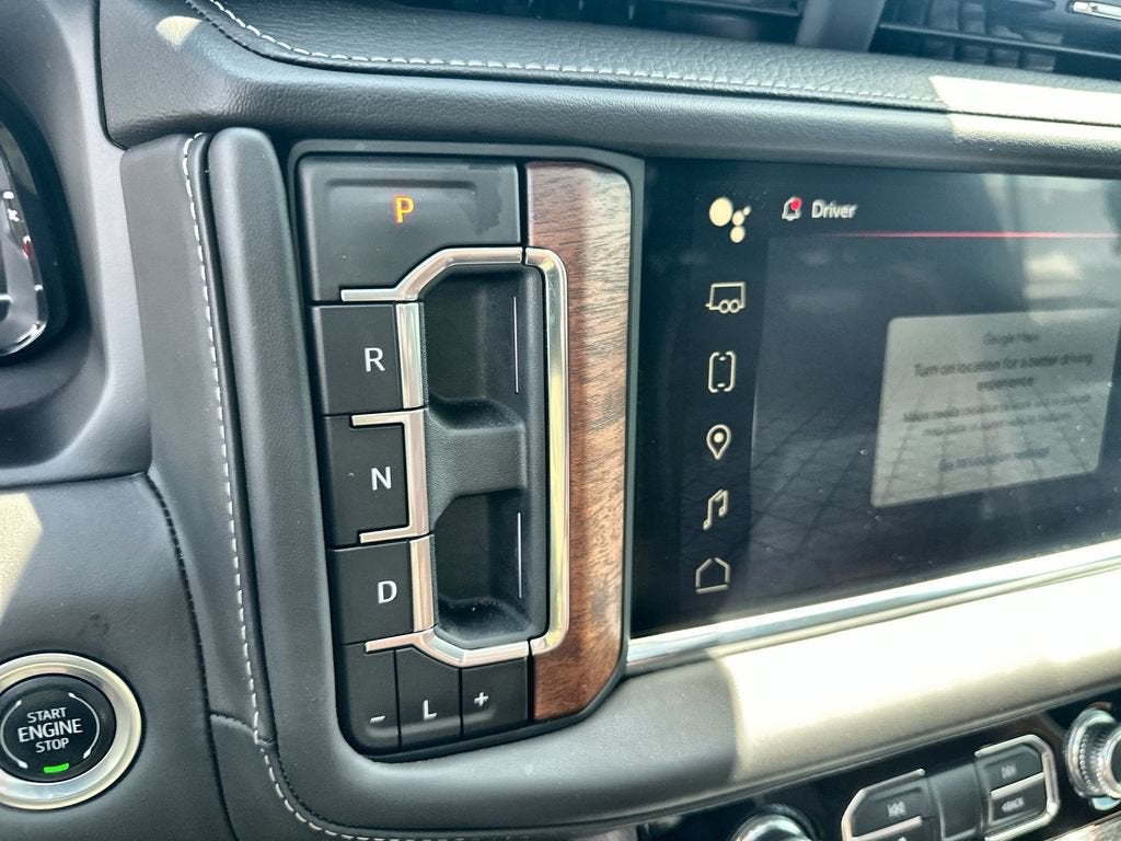 2024 GMC Yukon XL Denali Ultimate