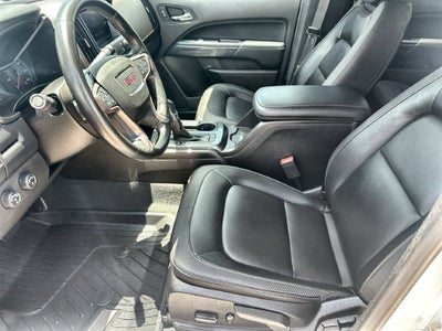 2022 GMC Canyon 4WD AT4 w/Leather
