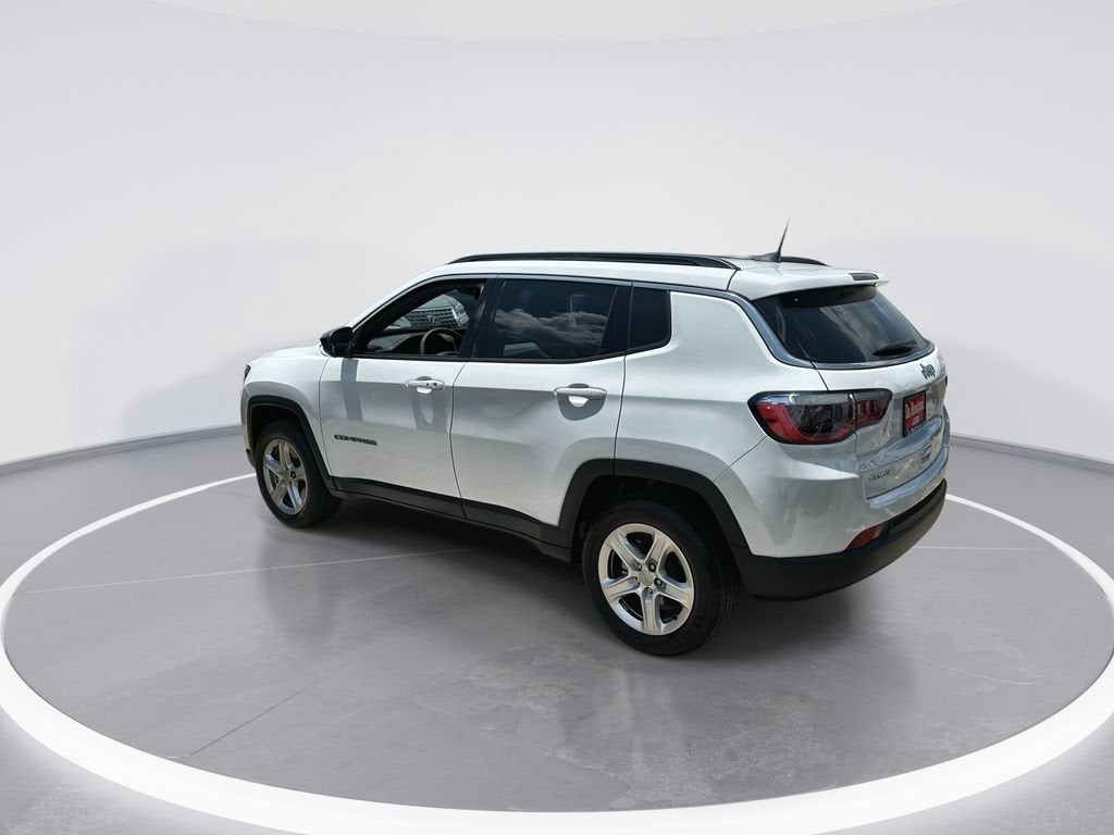 2023 Jeep Compass Latitude