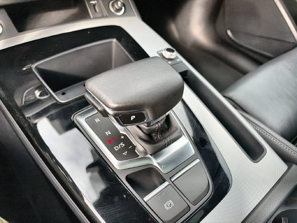 2025 Audi Q5 S line Premium