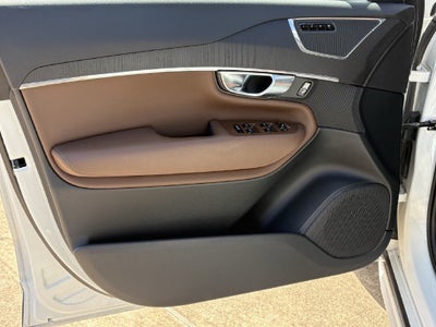 2020 Volvo XC90 Momentum