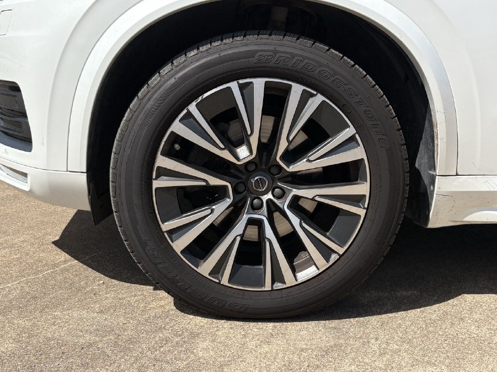 2020 Volvo XC90 Momentum