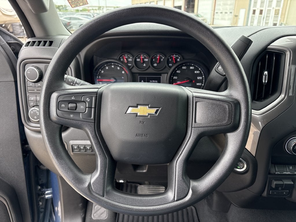 2025 Chevrolet Silverado 2500HD Custom