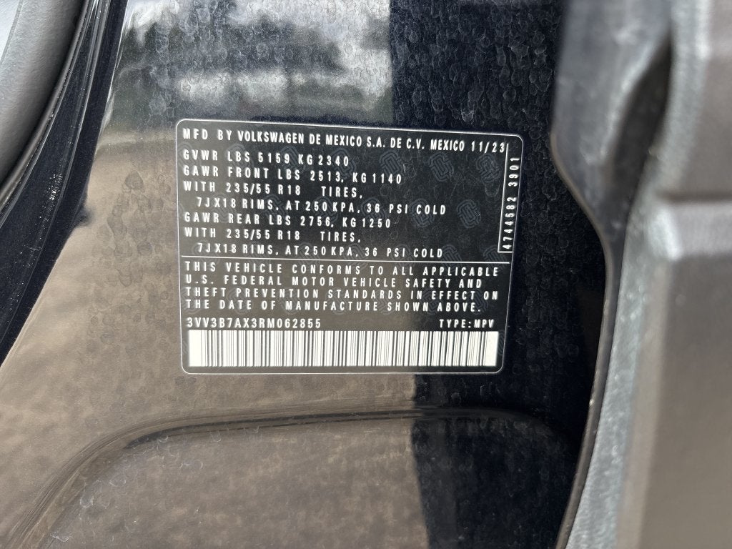 2024 Volkswagen Tiguan 2.0T SE