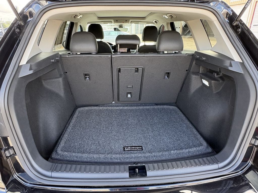 2025 Volkswagen Taos 1.5T SEL