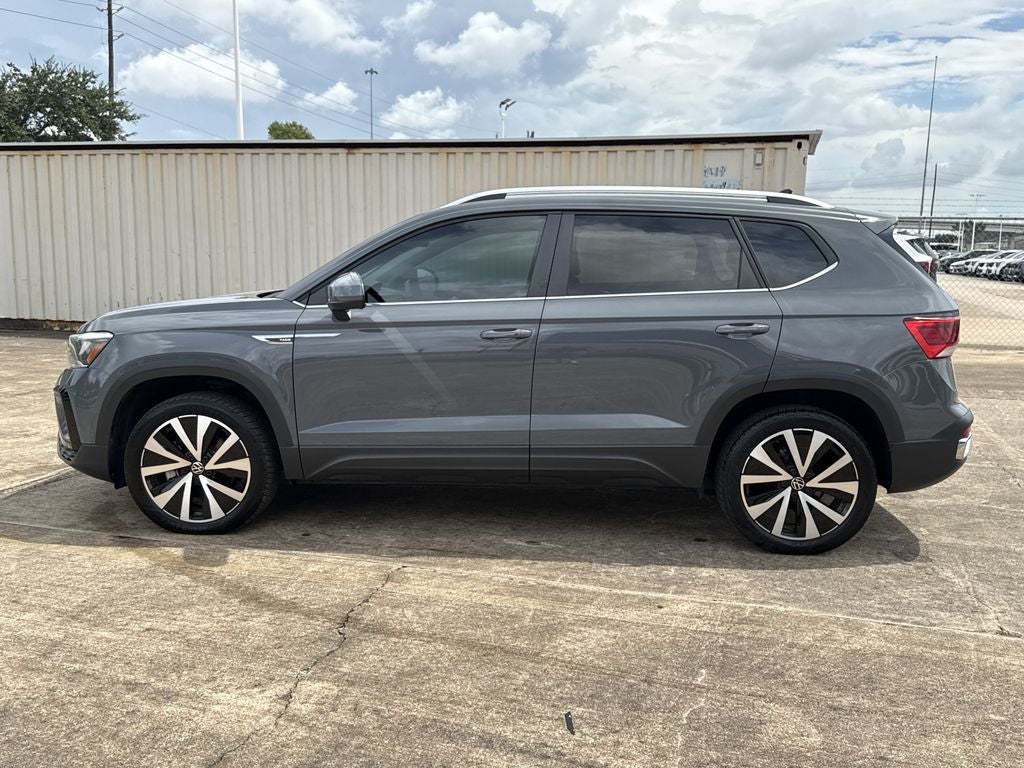 2024 Volkswagen Taos 1.5T SE
