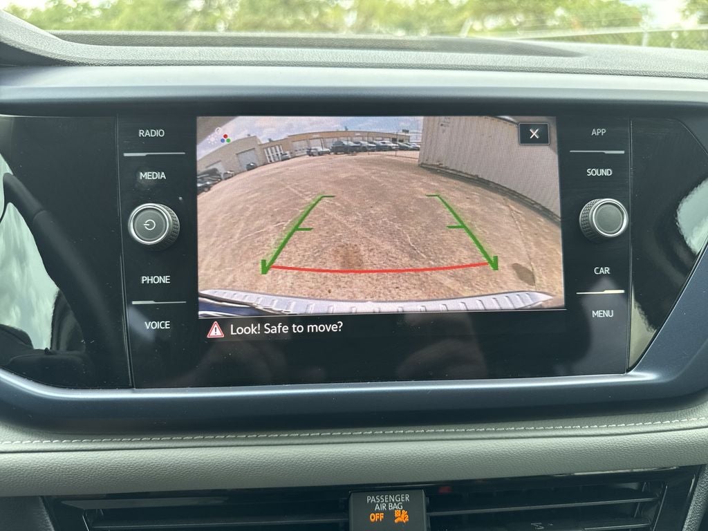 2024 Volkswagen Taos 1.5T SE