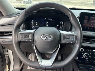 2024 INFINITI QX60 LUXE