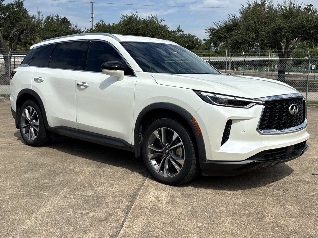 2024 INFINITI QX60 LUXE