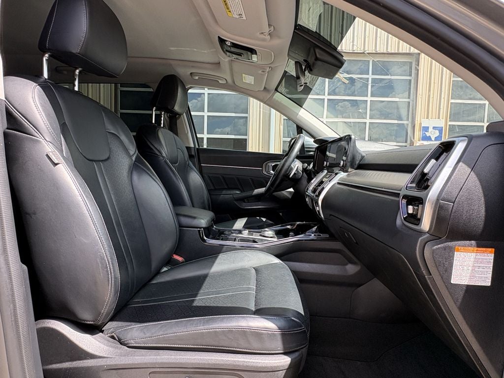 2022 Kia Sorento Plug-In Hybrid SX