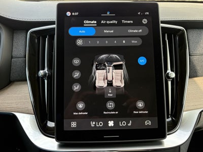 2026 Volvo XC90 B6 Plus 7-Seater