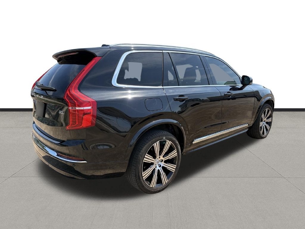 2024 Volvo XC90 B5 Plus