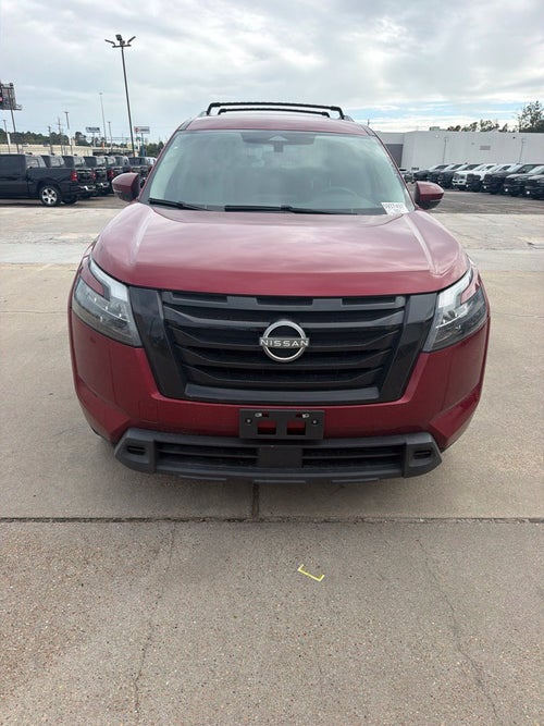 2023 Nissan Pathfinder SV