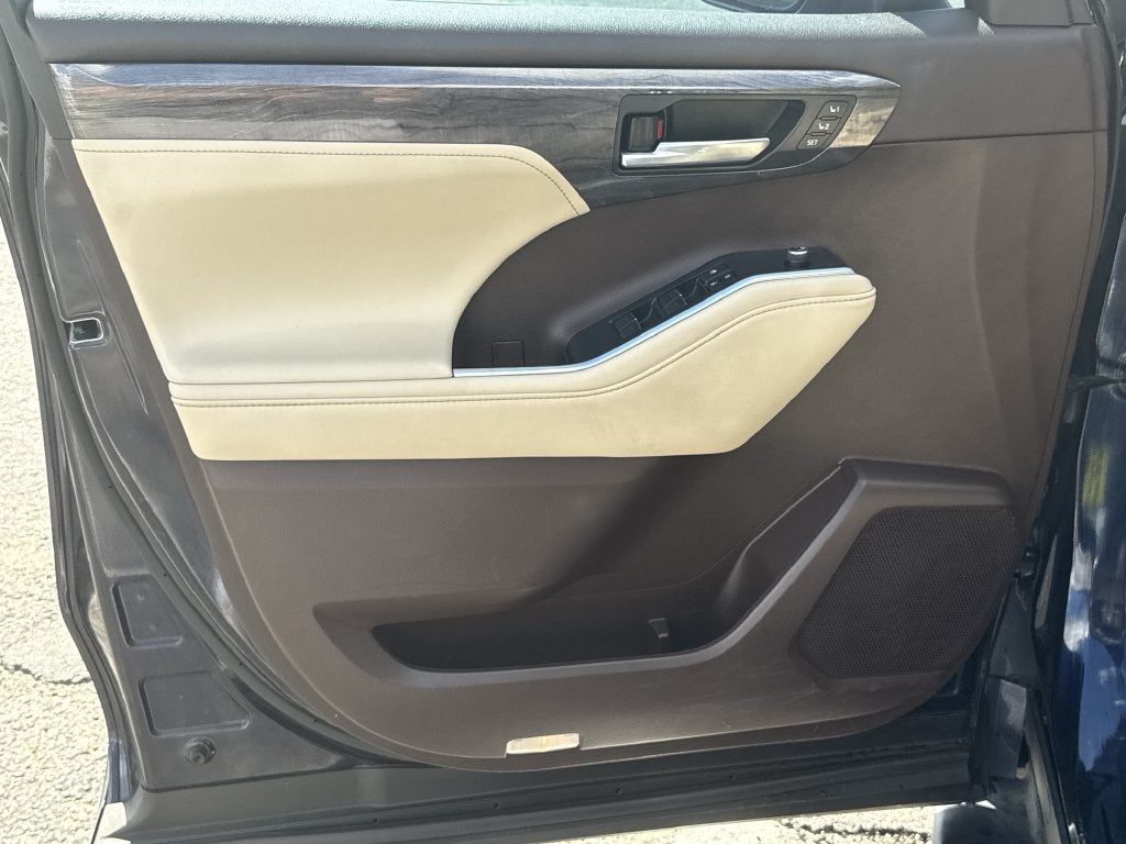 2020 Toyota Highlander Limited