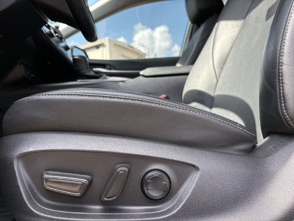 2021 Toyota Camry XSE V6