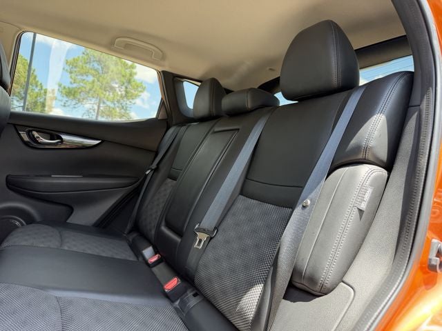 2022 Nissan Rogue Sport SV