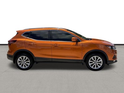 2022 Nissan Rogue Sport SV