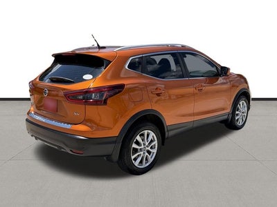 2022 Nissan Rogue Sport SV