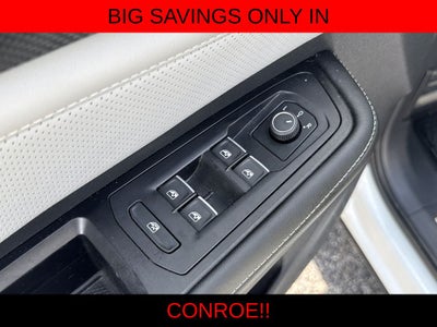 2024 Volkswagen Atlas Cross Sport 2.0T SEL R-Line