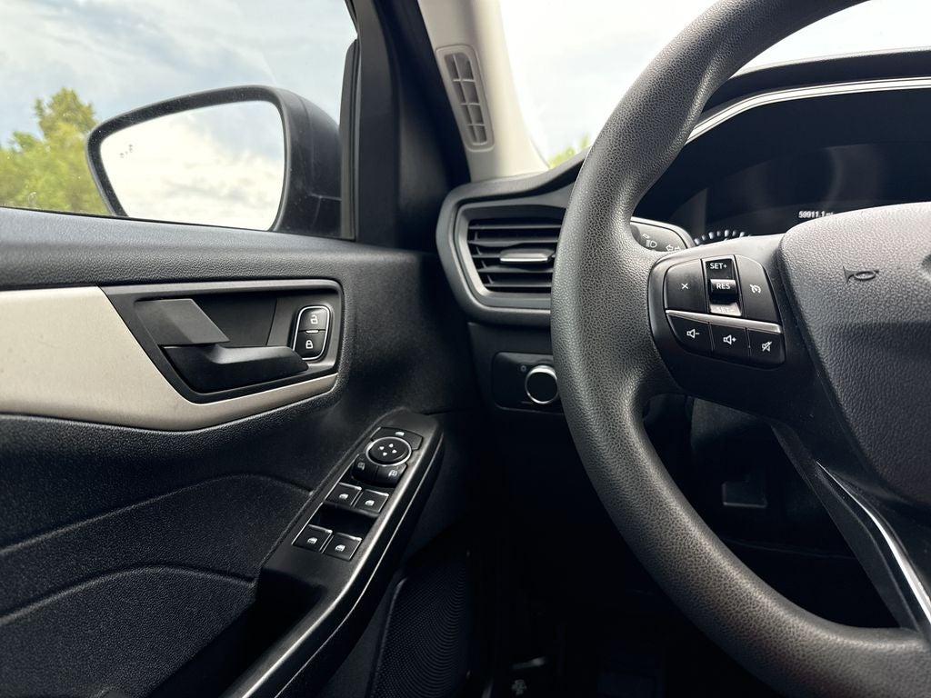 2022 Ford Escape S
