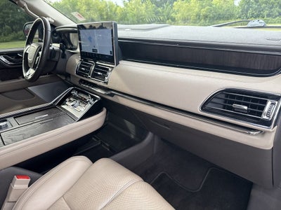 2022 Lincoln Navigator Reserve