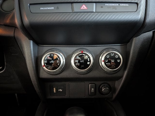 2027 Mitsubishi Outlander Sport Base