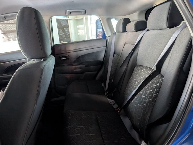 2027 Mitsubishi Outlander Sport Base
