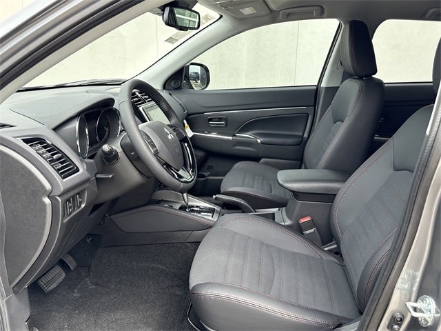 2025 Mitsubishi Outlander Sport 2.0 SE