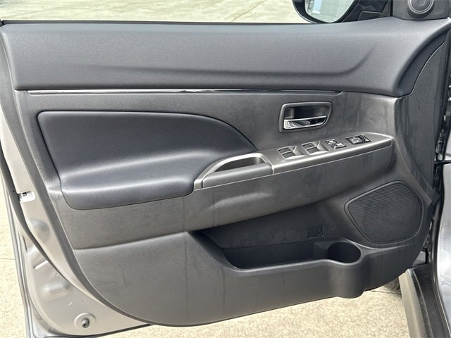 2025 Mitsubishi Outlander Sport 2.0 SE