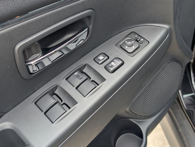 2026 Mitsubishi Outlander Sport 2.0 LE