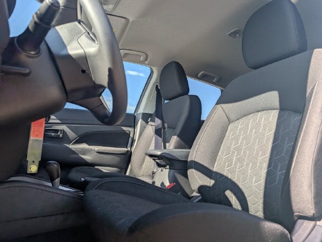 2027 Mitsubishi Outlander Sport 2.0 ES