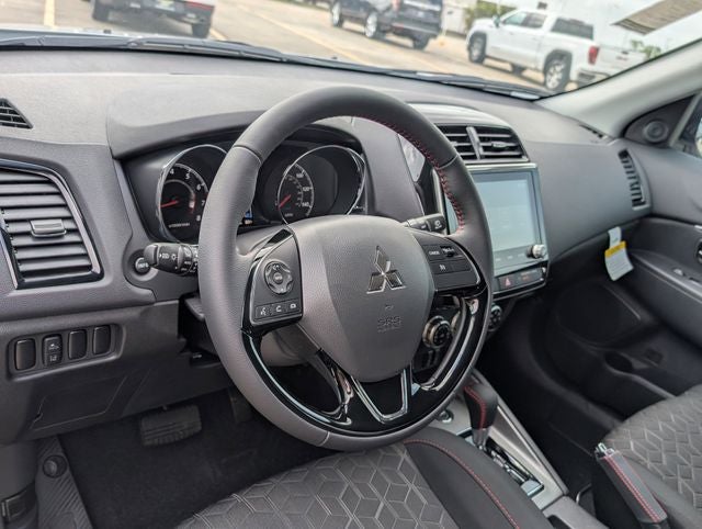 2026 Mitsubishi Outlander Sport 2.0 LE