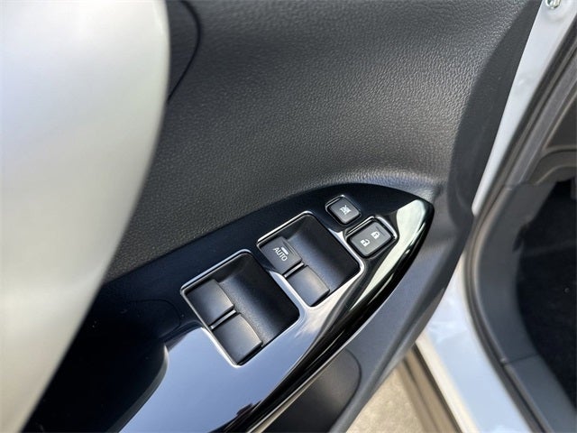 2025 Mitsubishi Eclipse Cross LE