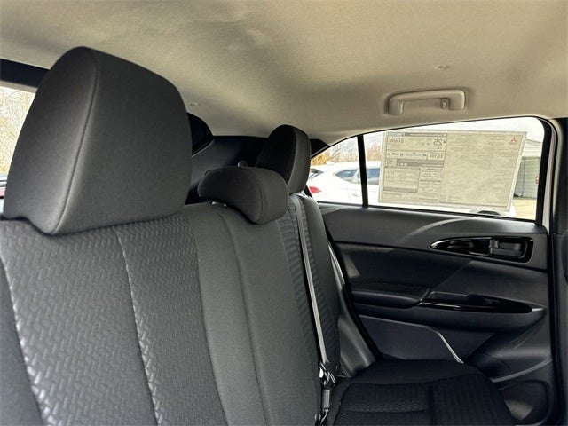 2025 Mitsubishi Eclipse Cross LE