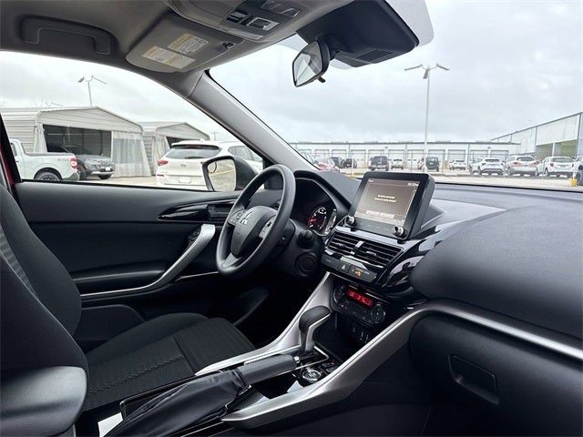 2025 Mitsubishi Eclipse Cross LE