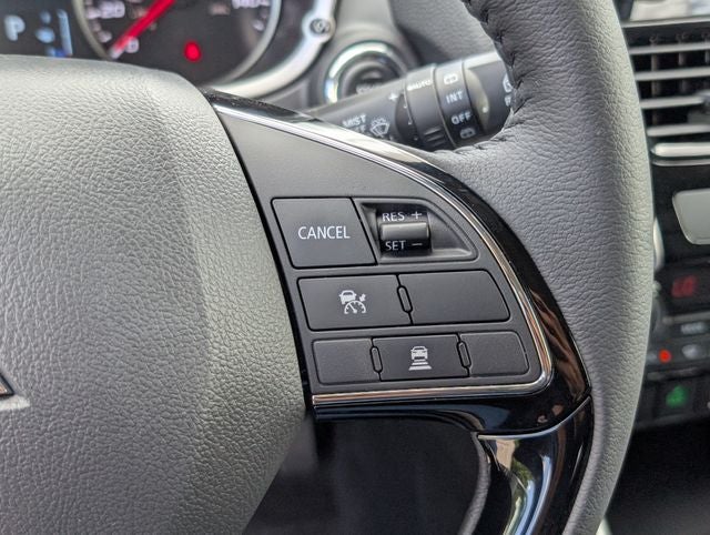 2026 Mitsubishi Eclipse Cross SE