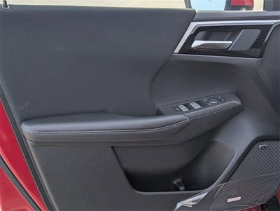 2025 Mitsubishi Outlander ES