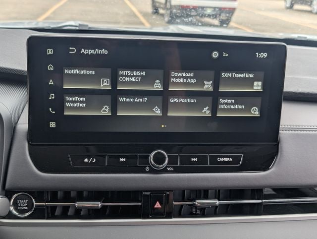 2026 Mitsubishi Outlander ES