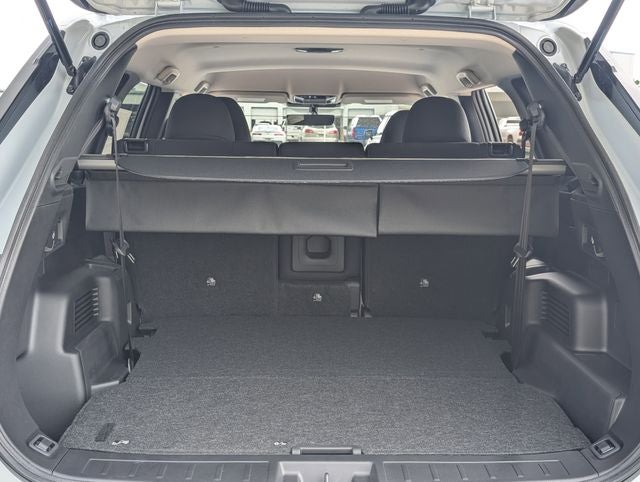 2026 Mitsubishi Outlander ES