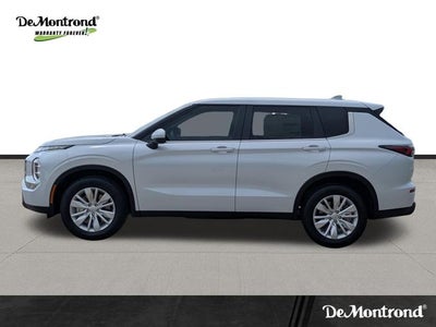 2026 Mitsubishi Outlander ES