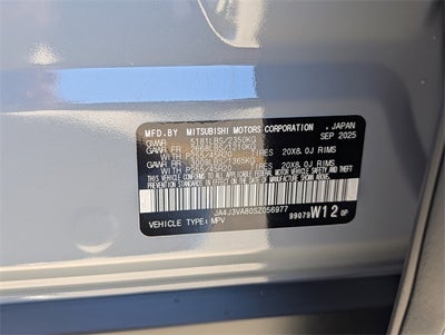 2025 Mitsubishi Outlander SE