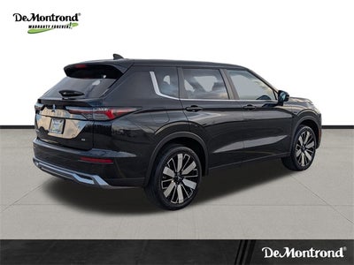 2026 Mitsubishi Outlander SE