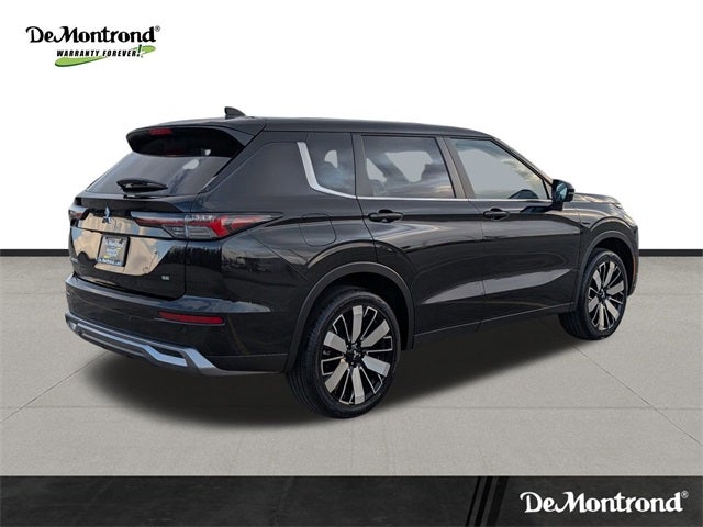 2026 Mitsubishi Outlander SE