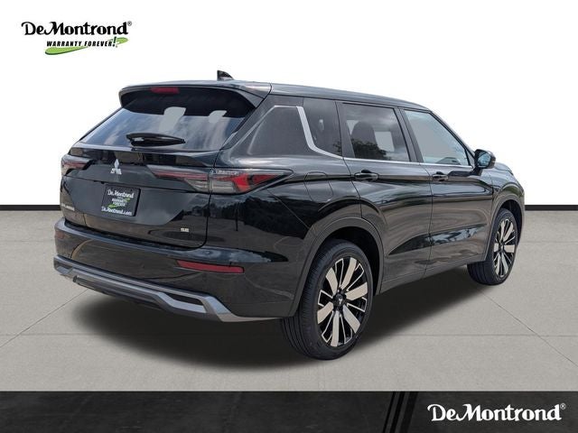 2026 Mitsubishi Outlander SE