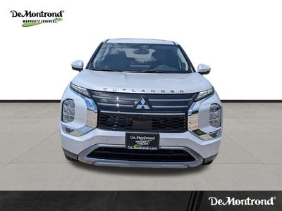 2026 Mitsubishi Outlander SE