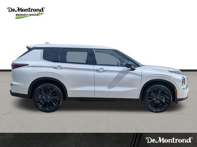 2026 Mitsubishi Outlander LE