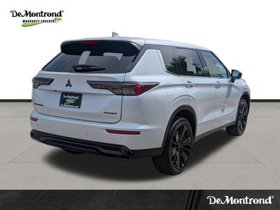 2026 Mitsubishi Outlander LE