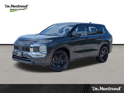 2026 Mitsubishi Outlander LE
