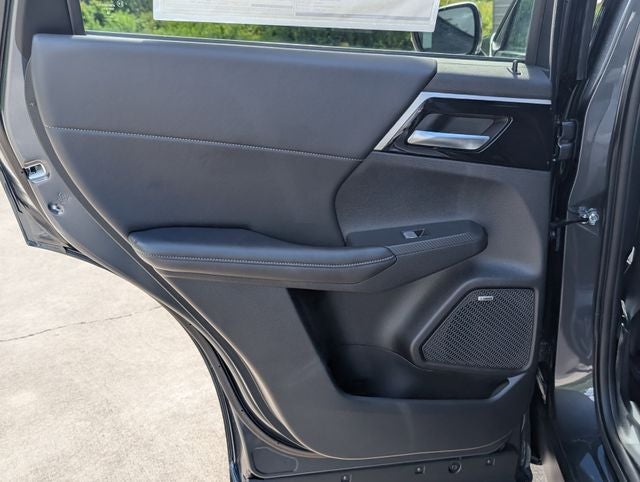 2026 Mitsubishi Outlander LE