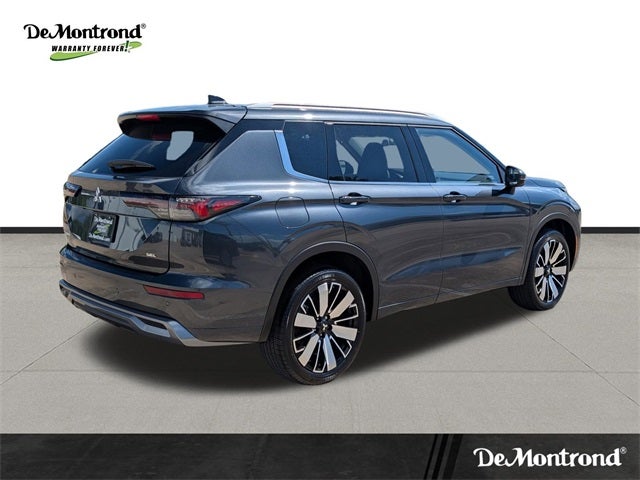 2025 Mitsubishi Outlander SEL